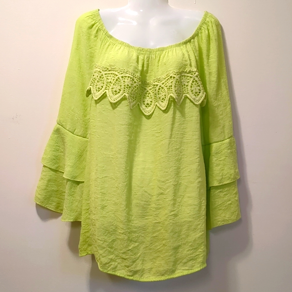 Est. 1946 green neon blouse